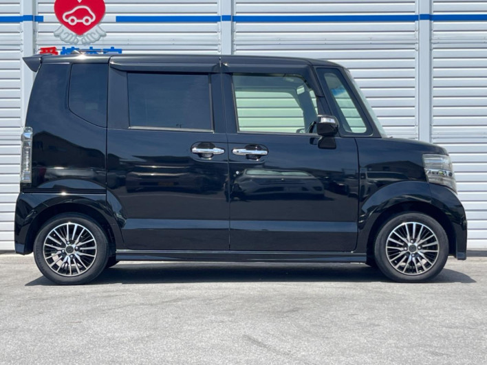 2016 Honda N-BOX CUSTOM DBA-JF1 (UW-6a1e4935ba326)[13]
