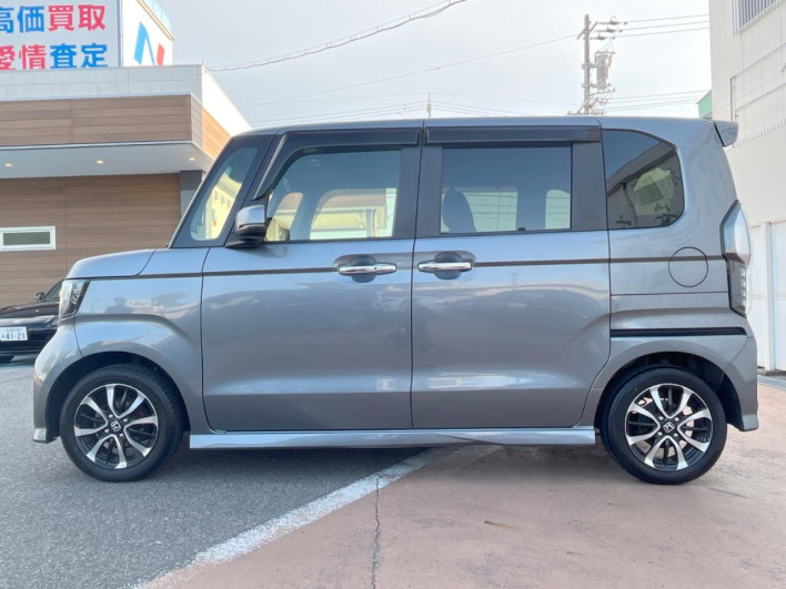 2018 Honda N-BOX CUSTOM DBA-JF3 (UW-6a1e493b337a8)[10]