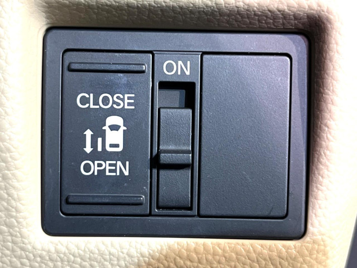 2019 Honda N-BOX DBA-JF3 (UW-6a1e493b9a53a)[9]
