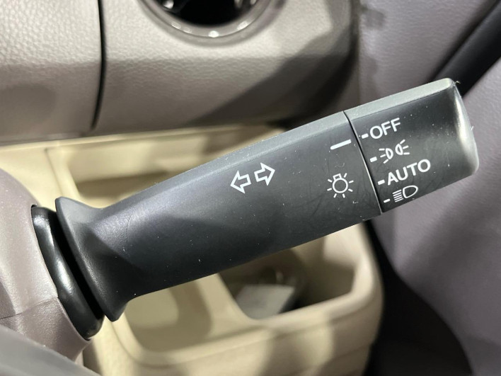 2019 Honda N-BOX 6BA-JF3 (UW-6a1e493c8a5ed)[29]