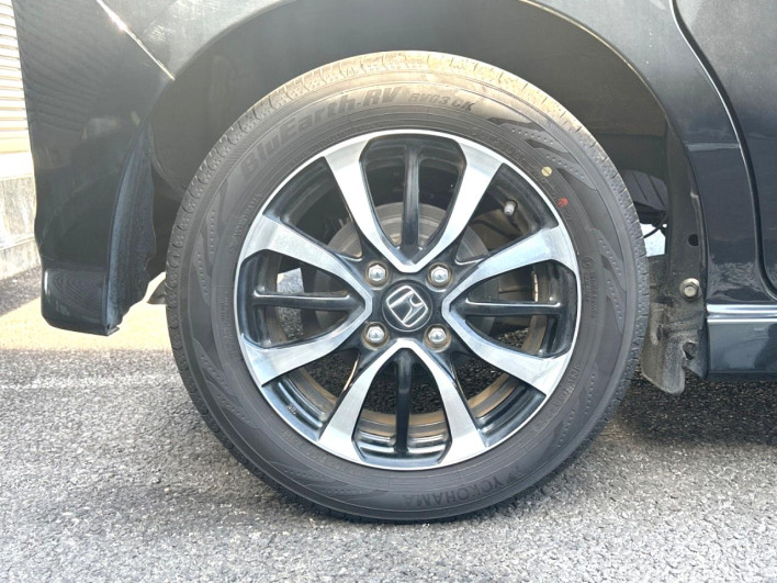 2020 Honda N-BOX CUSTOM 6BA-JF3 (UW-6a1e493d3621a)[10]
