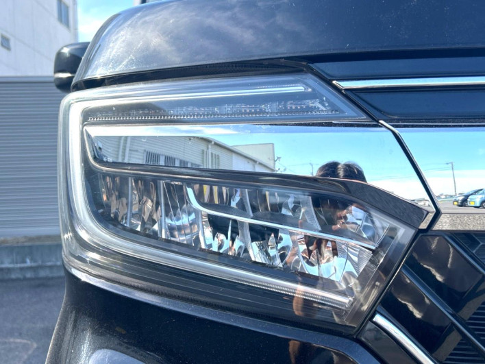 2020 Honda N-BOX CUSTOM 6BA-JF3 (UW-6a1e493d3621a)[7]