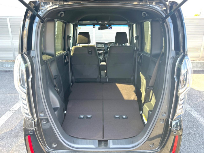2020 Honda N-BOX CUSTOM 6BA-JF3 (UW-6a1e493d3621a)[26]