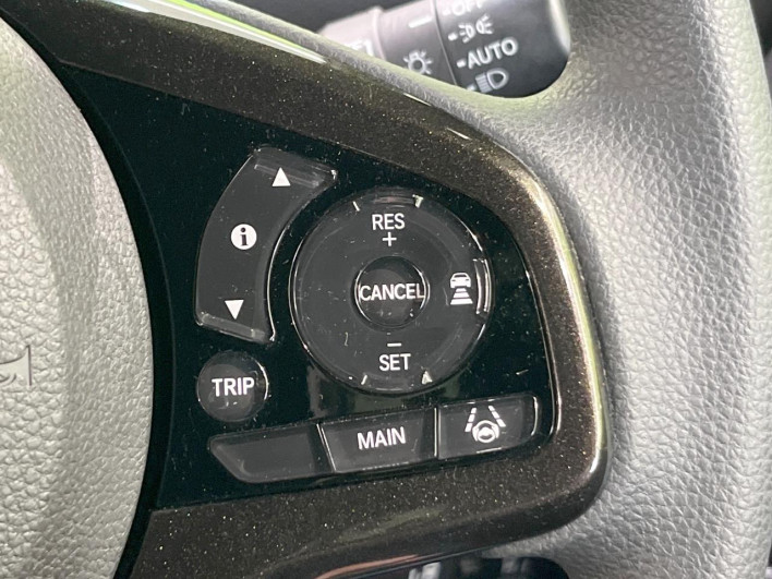 2021 Honda N-BOX CUSTOM 6BA-JF3 (UW-6a1e493d9323f)[28]