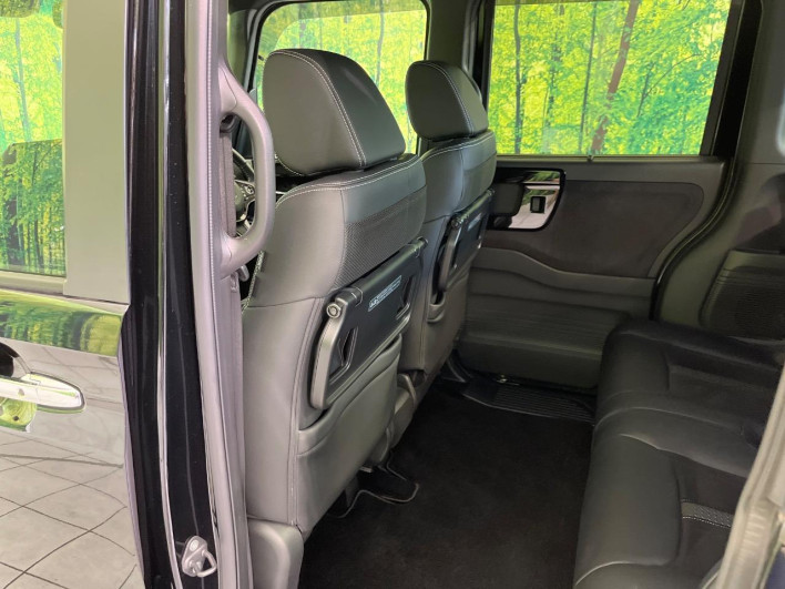 2022 Honda N-BOX CUSTOM 6BA-JF3 (UW-6a1e4940821ab)[13]