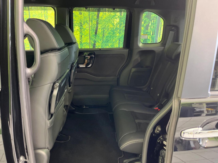 2022 Honda N-BOX CUSTOM 6BA-JF3 (UW-6a1e4940821ab)[15]