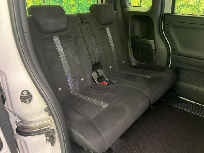2022 Honda N-BOX CUSTOM 6BA-JF3 (UW-6a1e494454830)[22]