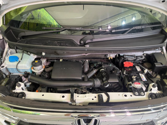 2022 Honda N-BOX CUSTOM 6BA-JF3 (UW-6a1e494454830)[19]