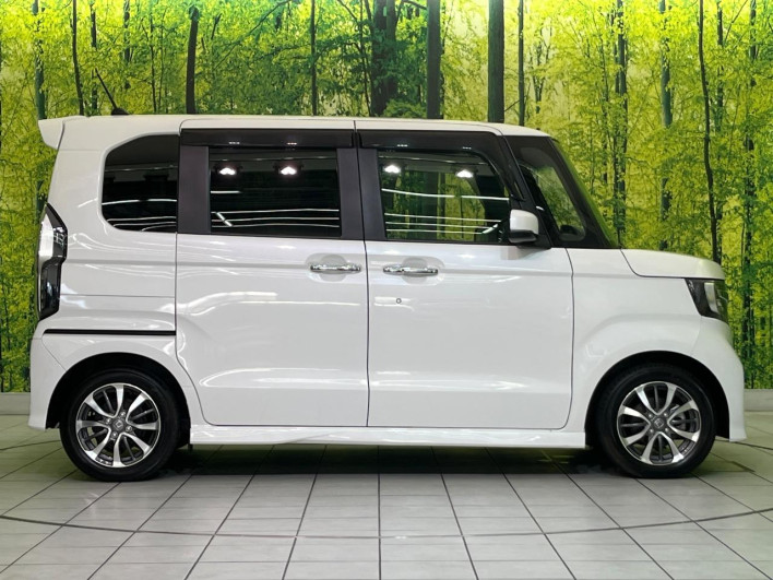 2022 Honda N-BOX CUSTOM 6BA-JF3 (UW-6a1e494454830)[7]