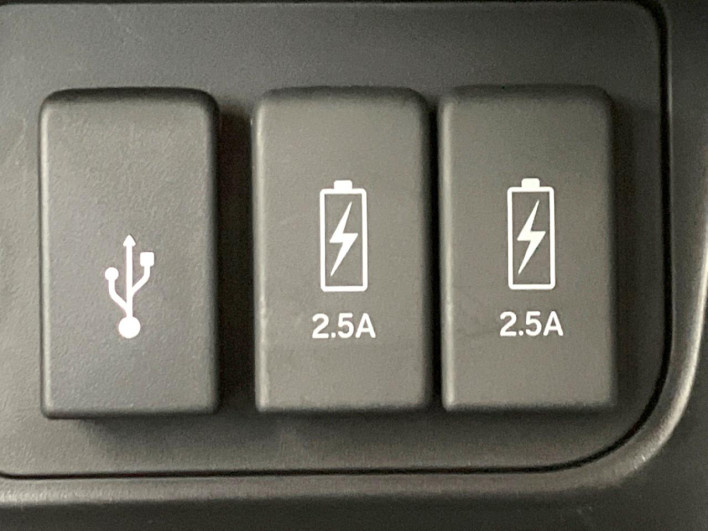 2023 Honda N-BOX CUSTOM 6BA-JF3 (UW-6a1e494610708)[24]