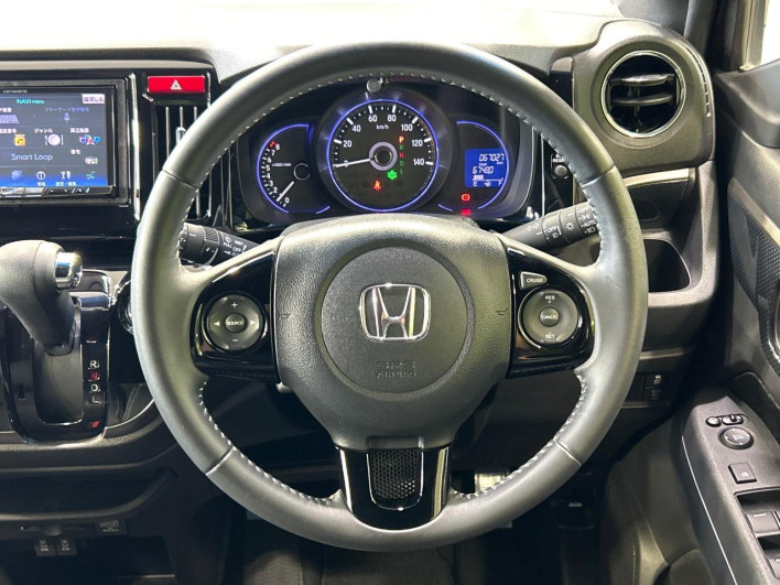 2016 Honda N-WGN Custom DBA-JH1 (UW-6a1e4954d1e92)[20]