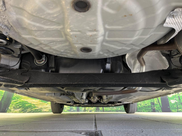 2012 Nissan March DBA-K13 (UW-6a1e495a4abed)[18]