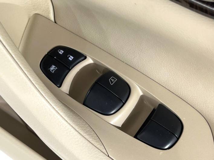 2019 Nissan Teana DBA-L33 (UW-6a1e496b47926)[18]