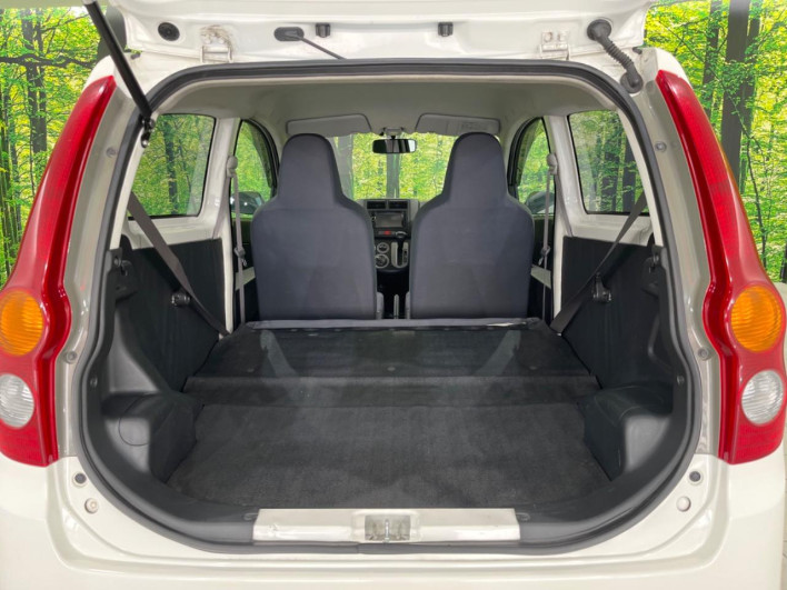 2015 Daihatsu Mira HBD-L285V (UW-6a1e496b4908a)[6]