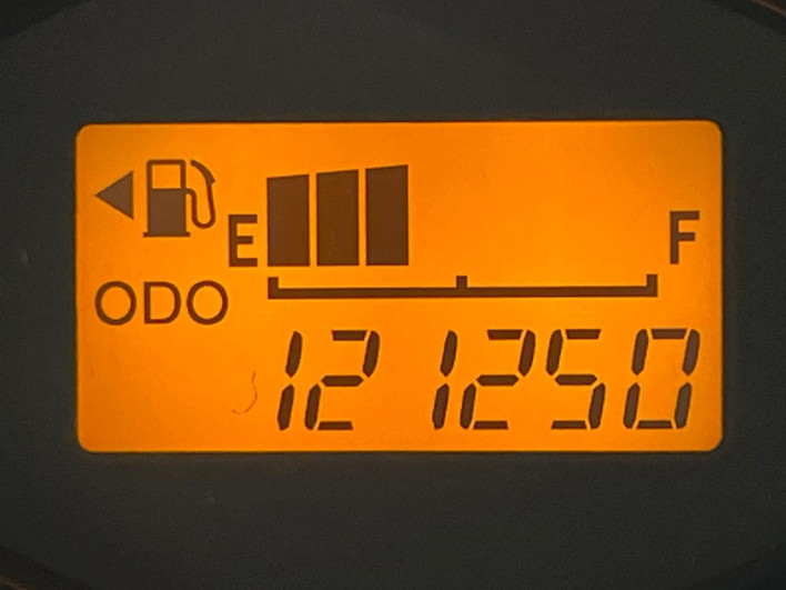 2015 Daihatsu Mira HBD-L285V (UW-6a1e496b4908a)[2]