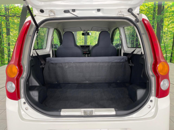 2015 Daihatsu Mira HBD-L285V (UW-6a1e496b4908a)[4]