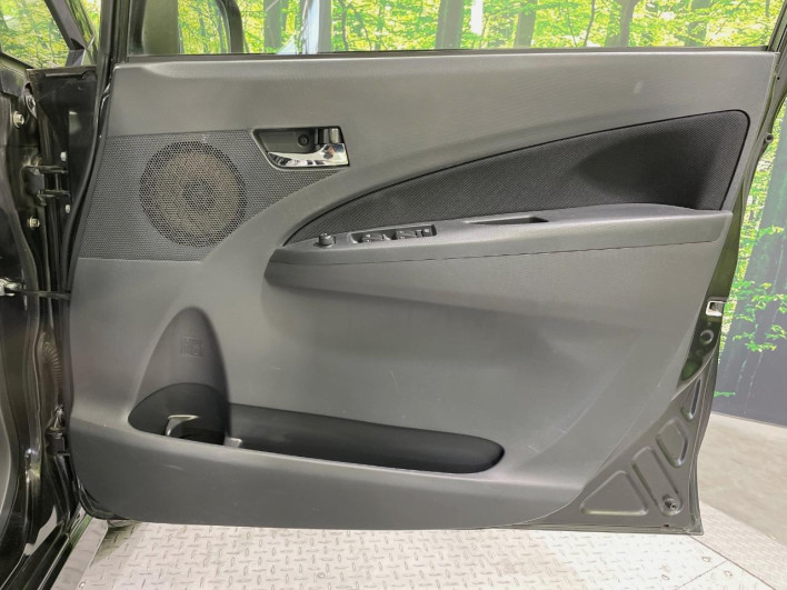 2013 Subaru Stella DBA-LA100F (UW-6a1e496dafecb)[25]