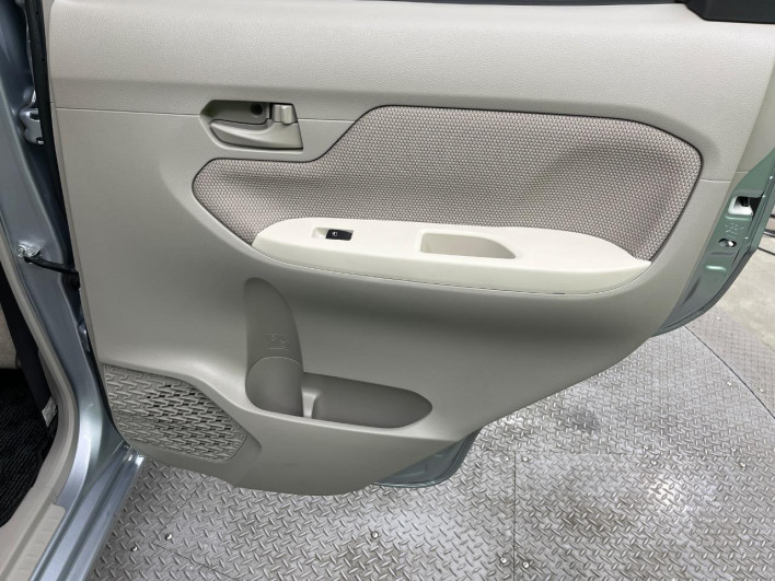 2017 Daihatsu Move DBA-LA160S (UW-6a1e4971446fb)[13]