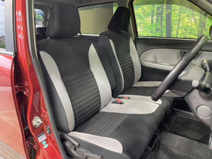 2015 Daihatsu Cast DBA-LA250S (UW-6a1e4971c33a5)[20]