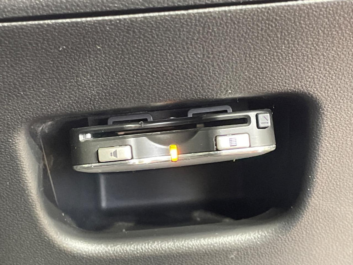 2015 Daihatsu Cast DBA-LA250S (UW-6a1e4971c33a5)[25]