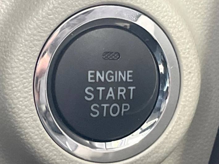 2016 Daihatsu Cast DBA-LA250S (UW-6a1e4972e84d1)[24]