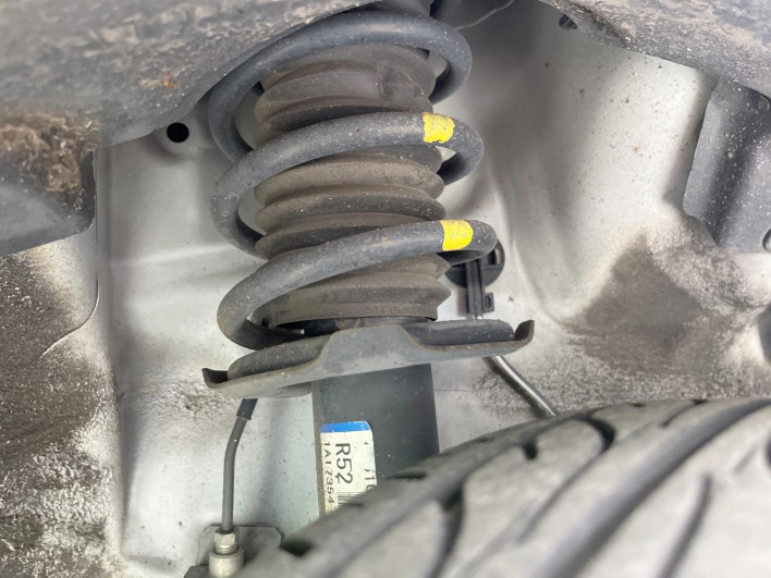 2016 Daihatsu Cast DBA-LA250S (UW-6a1e4972e84d1)[14]