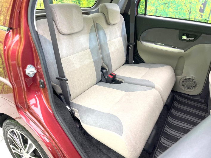 2018 Daihatsu Cast DBA-LA250S (UW-6a1e4973b9a36)[14]