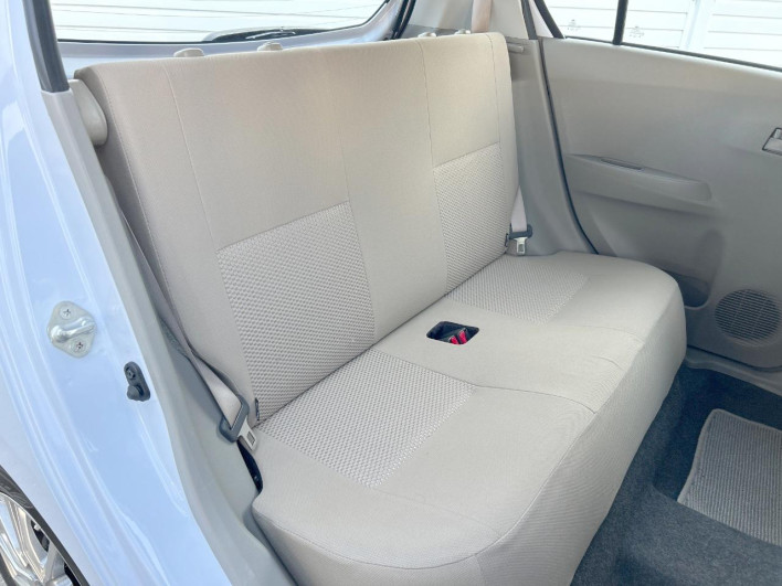 2013 Daihatsu Mirai Ease DBA-LA300S (UW-6a1e497587fc5)[25]
