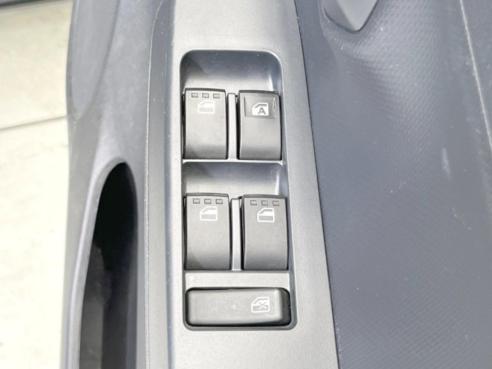 2018 Daihatsu Mirai Ease 5BA-LA350S (UW-6a1e4977a5980)[27]