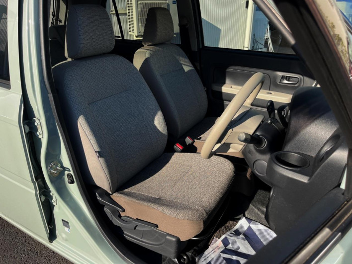 2019 Daihatsu Mira Tocot DBA-LA550S (UW-6a1e497ae2c0b)[17]