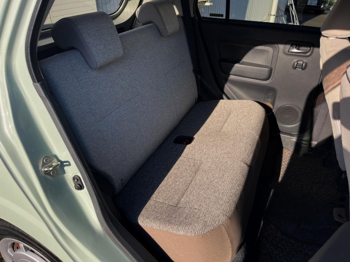 2019 Daihatsu Mira Tocot DBA-LA550S (UW-6a1e497ae2c0b)[19]