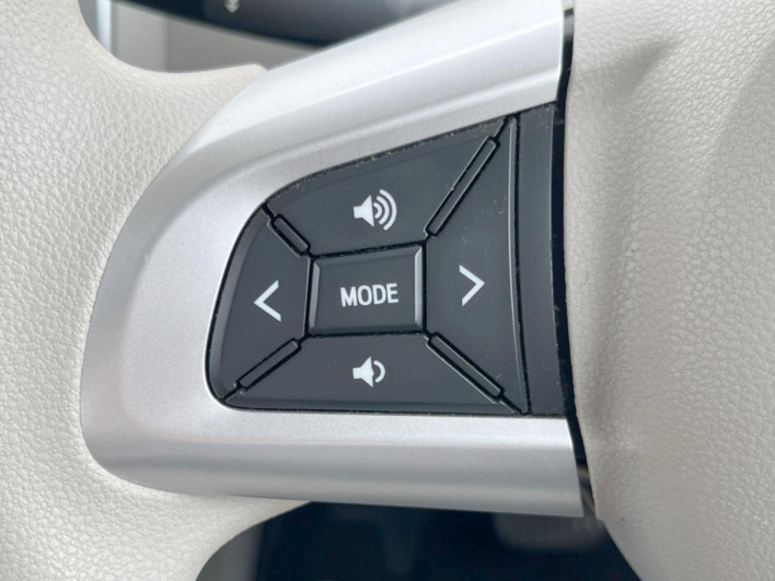 2016 Daihatsu Tanto DBA-LA600S (UW-6a1e497d152b0)[25]