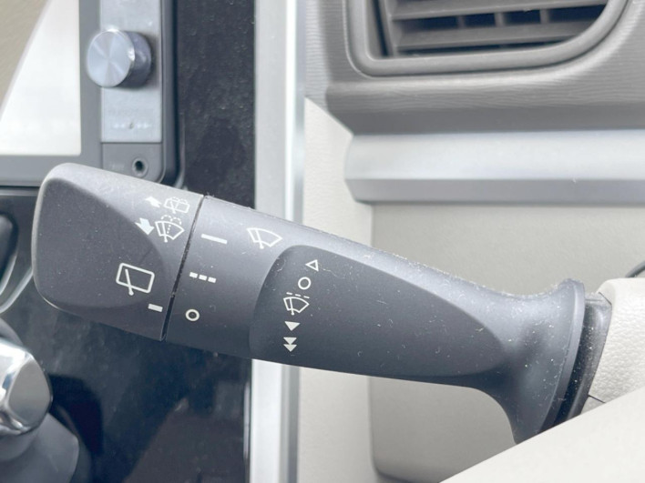 2016 Daihatsu Tanto DBA-LA600S (UW-6a1e497d152b0)[27]