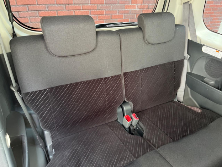 2016 Daihatsu Tanto DBA-LA600S (UW-6a1e497e18b3f)[24]