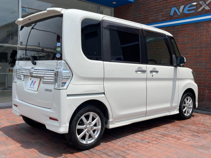 2016 Daihatsu Tanto DBA-LA600S (UW-6a1e497e18b3f)[12]