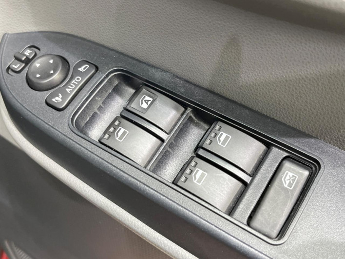 2019 Daihatsu Tanto 6BA-LA650S (UW-6a1e4980a80ba)[9]