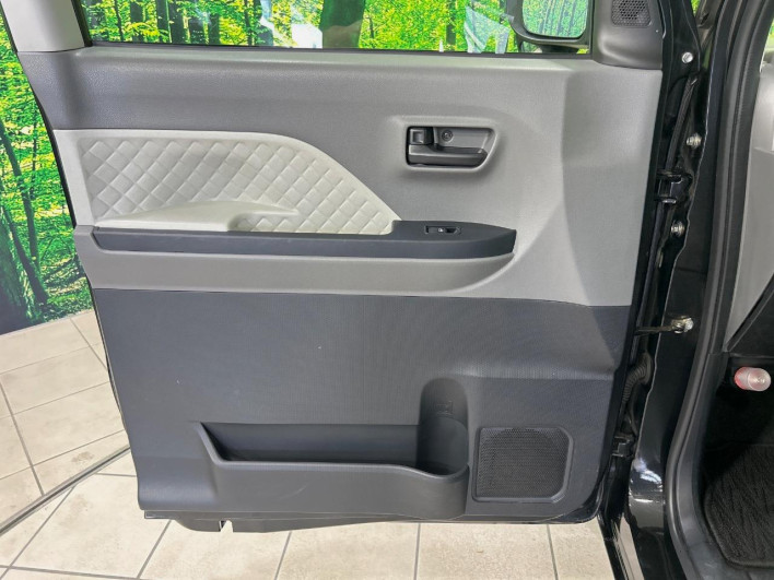 2019 Daihatsu Tanto 5BA-LA650S (UW-6a1e49862bcfe)[20]