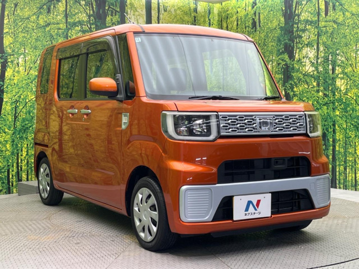 2014 Daihatsu Wake DBA-LA700S (UW-6a1e49874b713)[9]