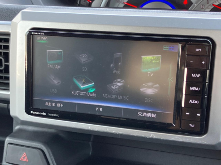 2016 Daihatsu Wake DBA-LA700S (UW-6a1e4987a95ba)[25]