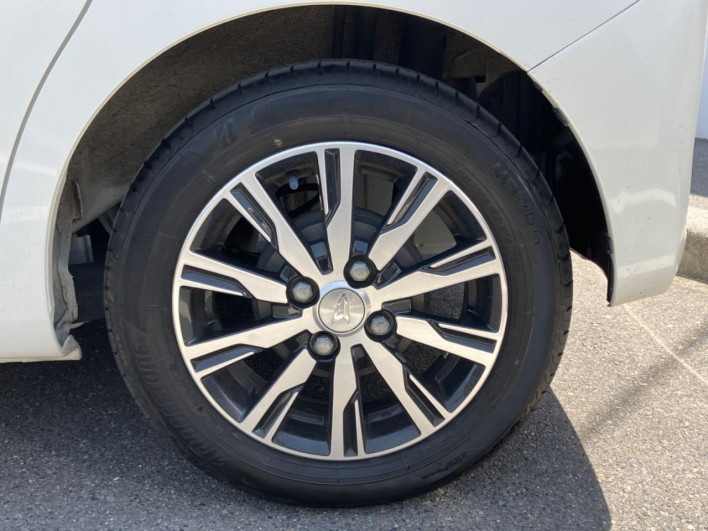 2016 Daihatsu Wake DBA-LA700S (UW-6a1e4987a95ba)[10]