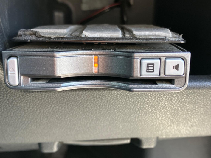 2016 Daihatsu Wake DBA-LA700S (UW-6a1e4987a95ba)[13]