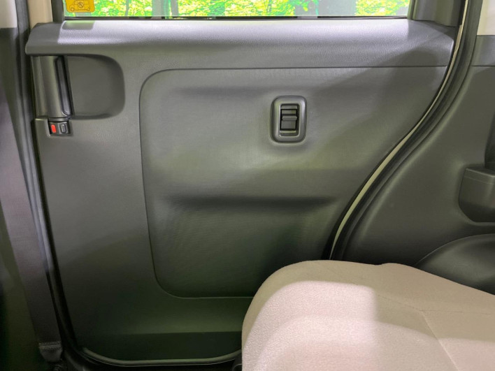 2018 Daihatsu Move Canbus DBA-LA800S (UW-6a1e498b76ea6)[26]