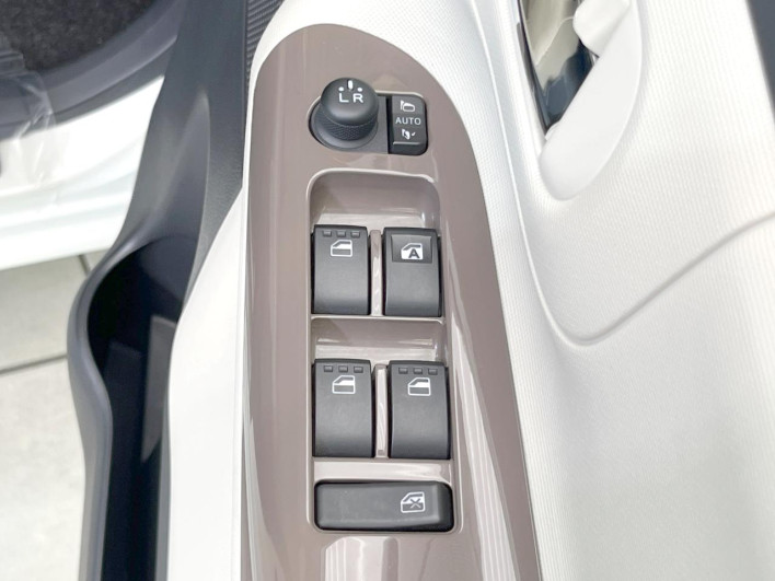 2019 Daihatsu Move Canbus 5BA-LA800S (UW-6a1e498c152a3)[28]
