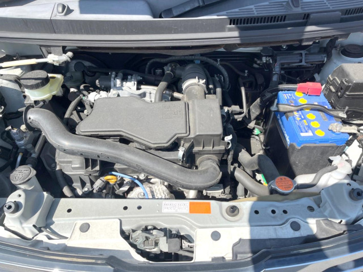 2018 Toyota Roomy DBA-M900A (UW-6a1e499954646)[4]