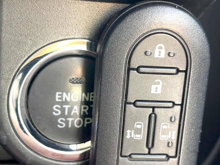 2018 Toyota Roomy DBA-M900A (UW-6a1e499954646)[27]