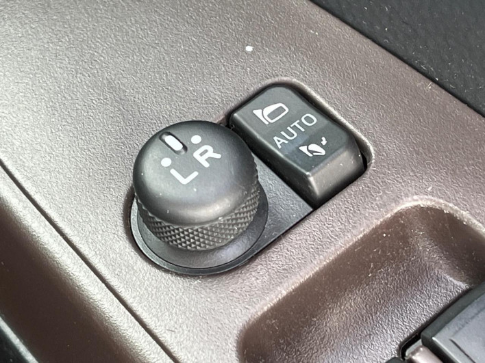 2018 Toyota Roomy DBA-M900A (UW-6a1e499a58087)[24]