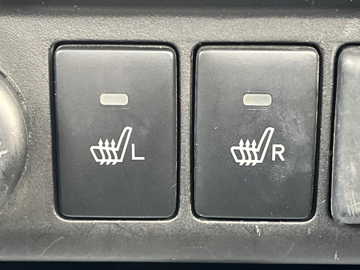 2018 Toyota Roomy DBA-M900A (UW-6a1e499a58087)[12]