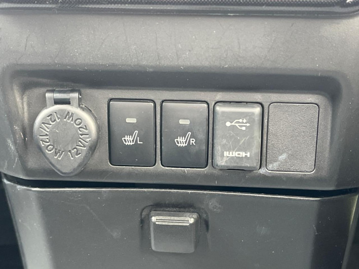 2018 Toyota Roomy DBA-M900A (UW-6a1e499a58087)[11]