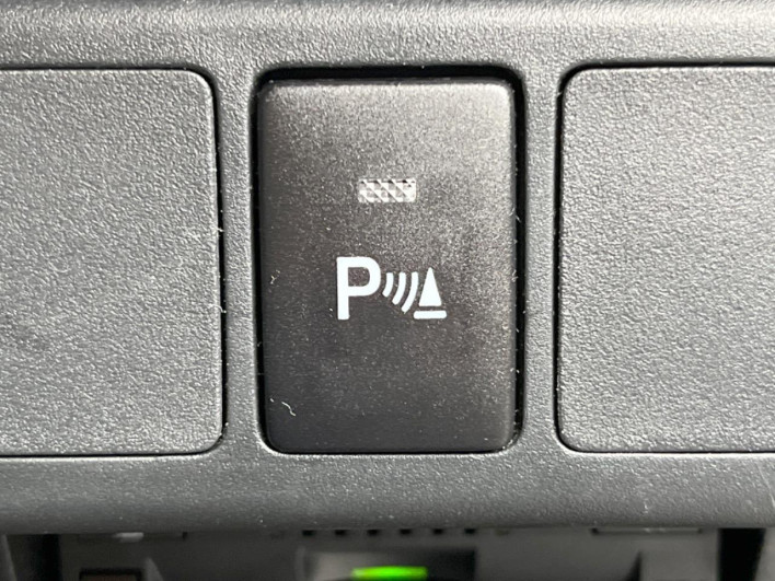 2020 Toyota Roomy DBA-M900A (UW-6a1e499dbcea5)[26]