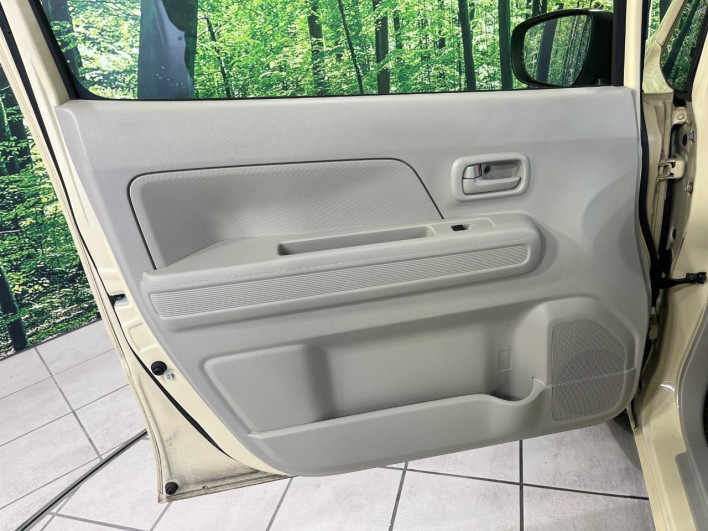2020 Suzuki Wagon R 5AA-MH95S (UW-6a1e49b3bb669)[17]